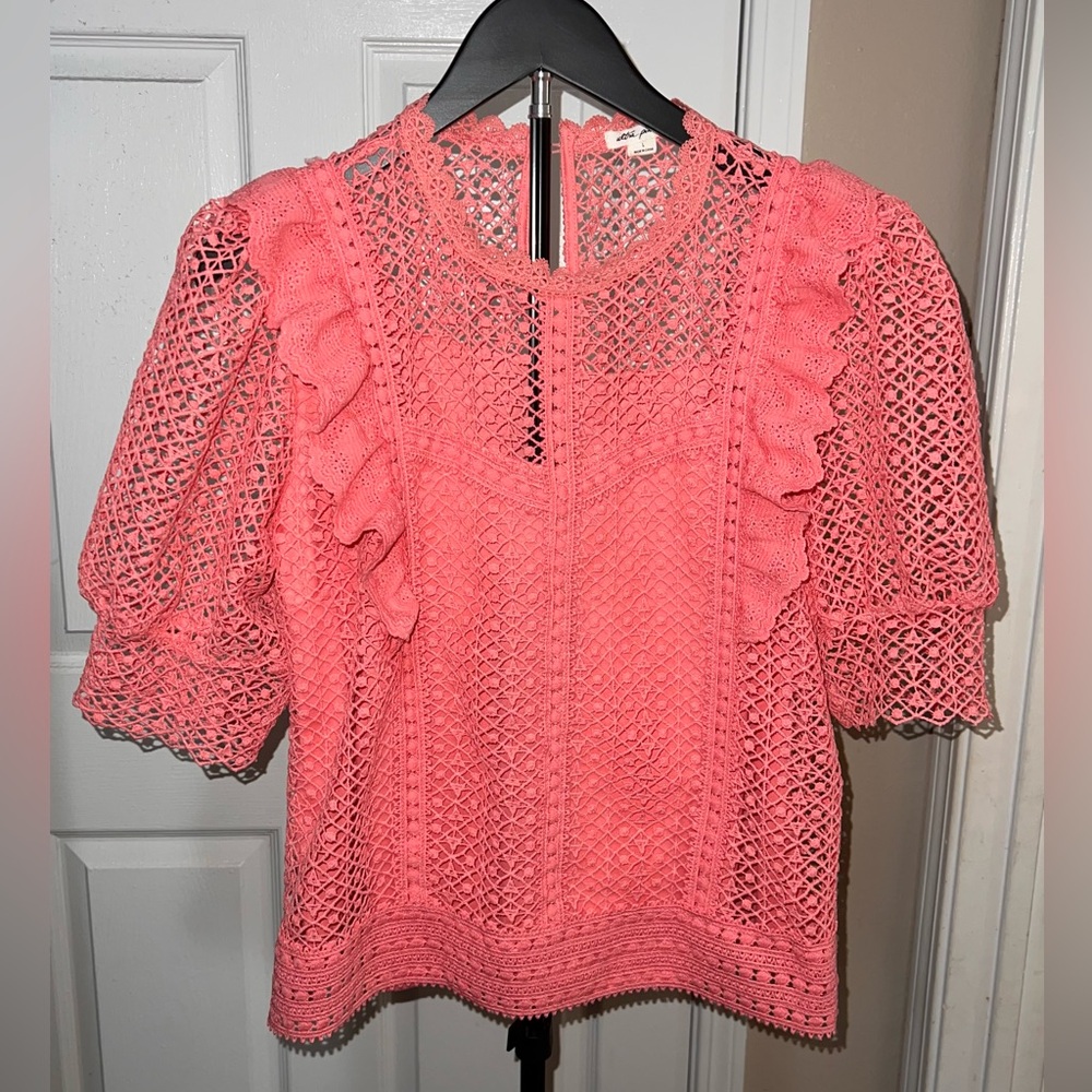 Ultra Pink Women’s Romantic Pink Crochet Lace Ruffle Boho Blouse! Size Large.